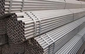 Q355JNH与Q235JNH耐候钢管 特性、应用与视觉解析